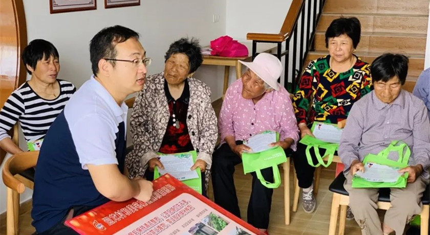 李天舒：从村官到支书，引领乡村振兴之路