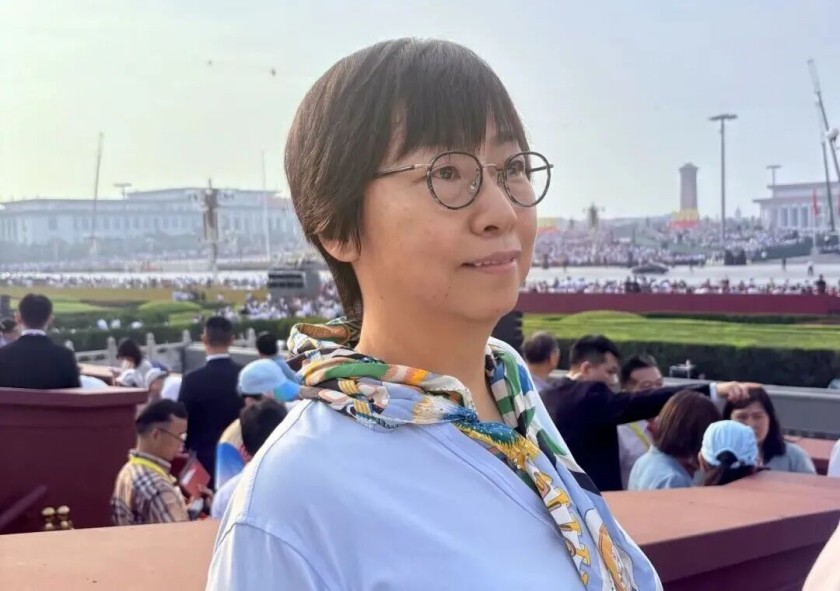 来自上海公益界的她,今天在天安门广场观礼!_副本.jpg